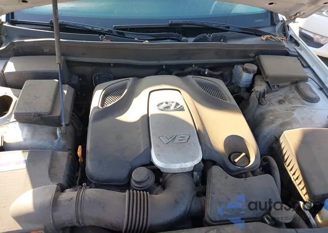 KMHGC4DF0BU139712: 40215264