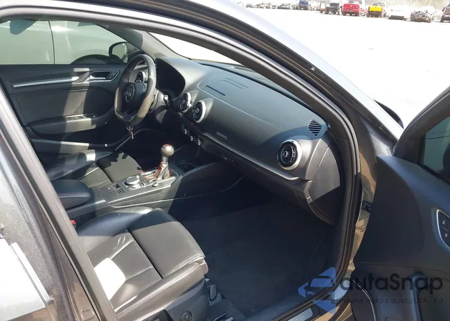 WUABWGFFXJ1901709: 40215928