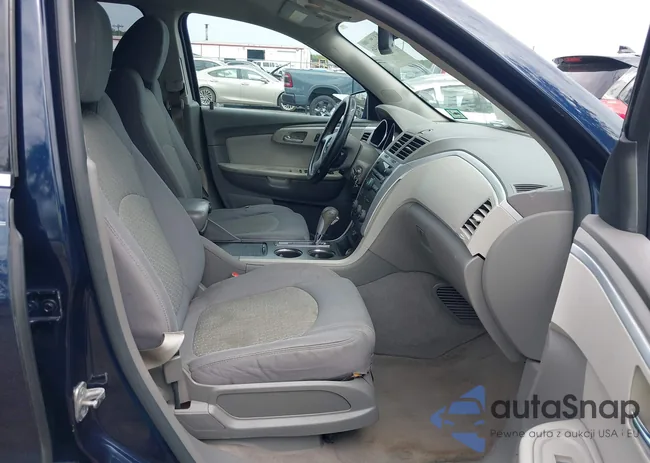 1GNKRGED8BJ225046: 40216046