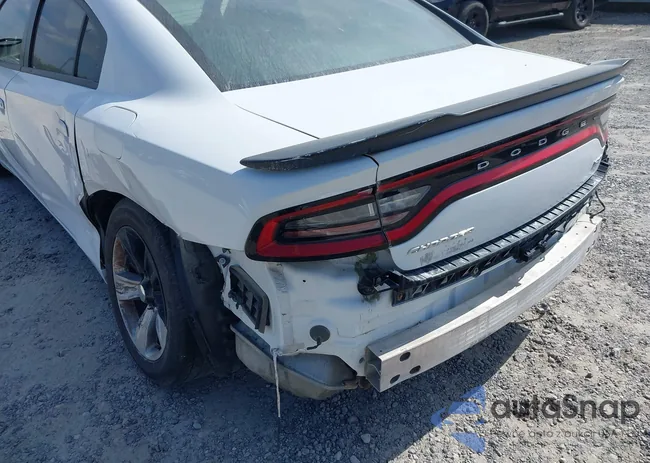 2C3CDXHG2HH641982: 40217681