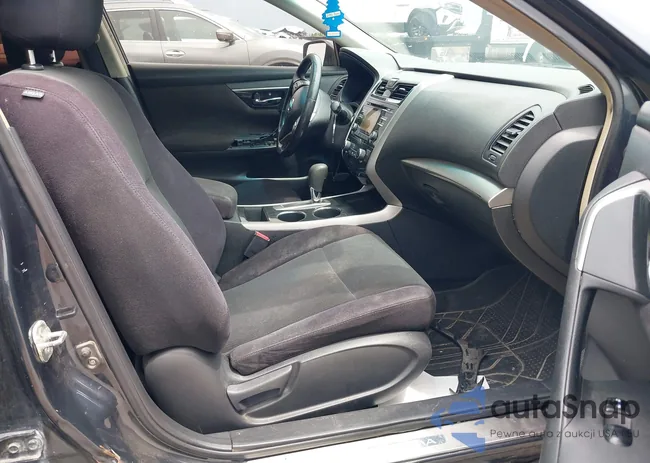 1N4AL3AP5DN468121: 40218462