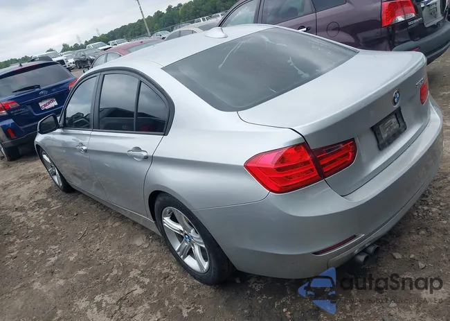 WBA3A5G5XDNP26043: 40218902