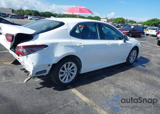 4T1C11AK3PU161201: 40220634