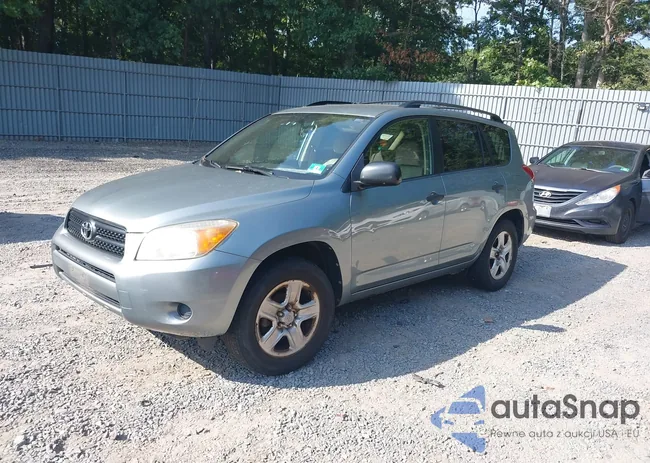 JTMBD33V686073498: 40221337