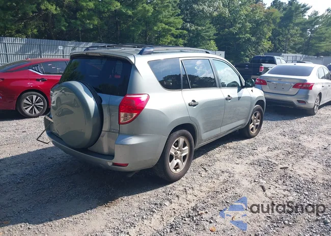 JTMBD33V686073498: 40221337