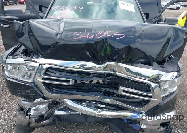 1C6SRFBT6LN304215: 40222369