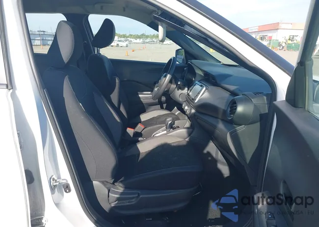 3N1CP5CU0KL554619: 40223390