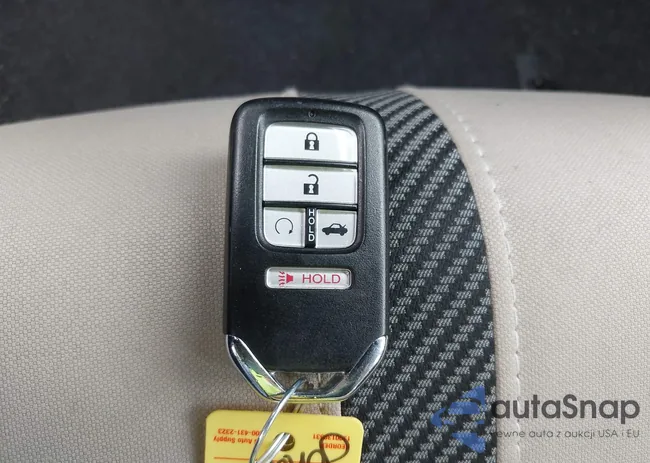 2HGFC2F78JH529180: 40223503