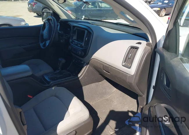 1GCHSBEA2K1148853: 40224342