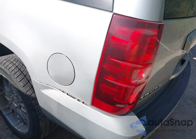 1GNSCAE00BR140716: 40225018