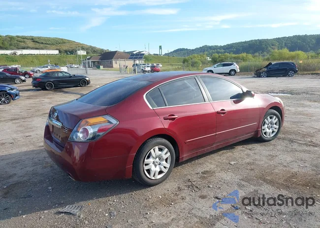 1N4AL2AP4CN458933: 40226609