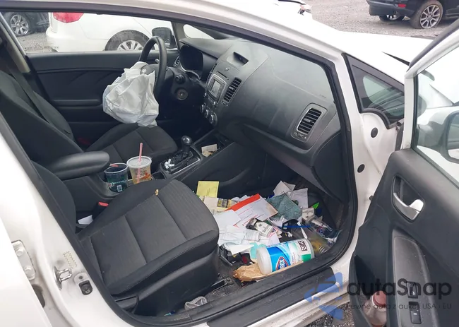 3KPFL4A72HE008740: 40228520