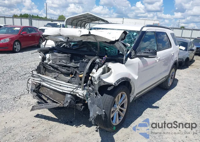 1FM5K7D81JGB74656: 40228084