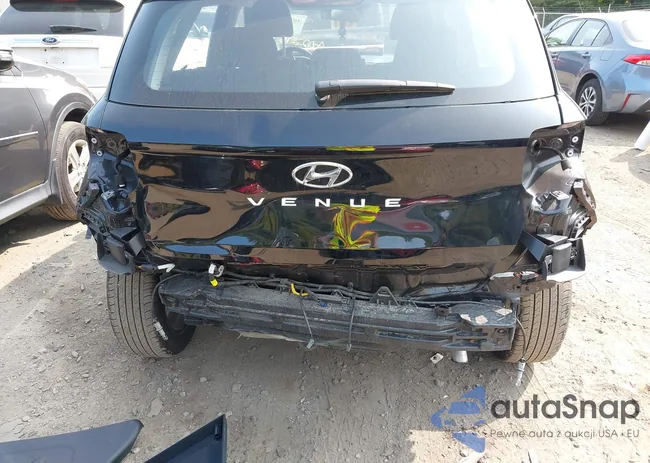 KMHRC8A33RU283727: 40229575