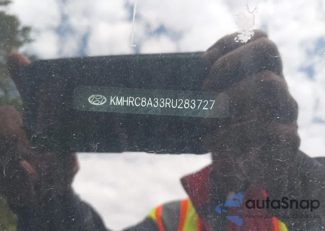 KMHRC8A33RU283727: 40229575