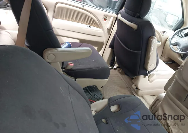 5FNRL38716B448565: 40228950