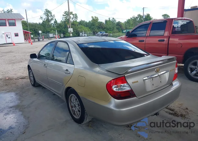 4T1BE32KX2U575773: 40231739