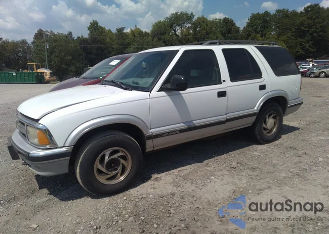 1GNDT13W2T2203227: 40231923