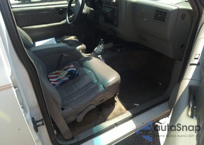 1GNDT13W2T2203227: 40231923