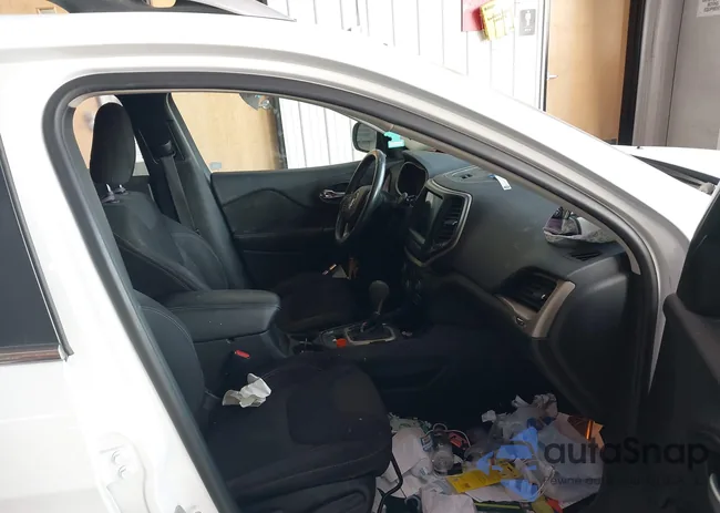 1C4PJLCSXFW507293: 40234592