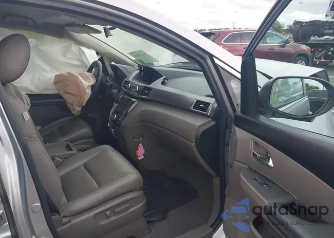 5FNRL5H35GB153835: 40233946