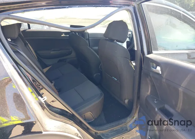 KNDPMCAC9L7726397: 40233970