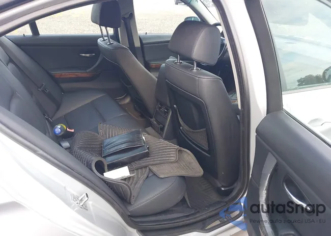 WBAPH57519NL77486: 40235309