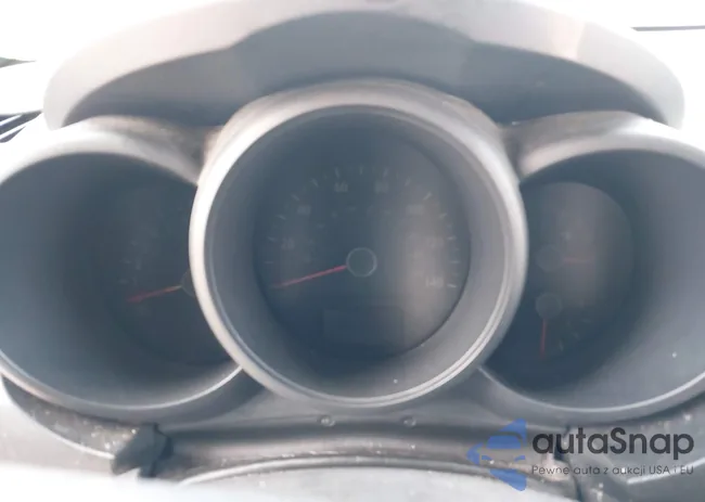 KNDJT2A50D7613976: 40237484