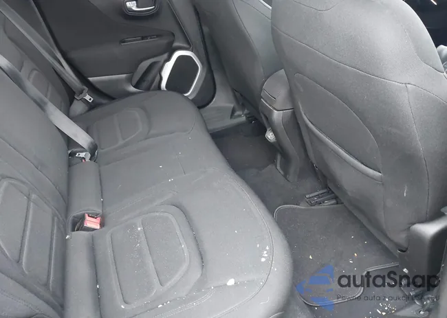 ZACCJBBB8JPH16516: 40238264