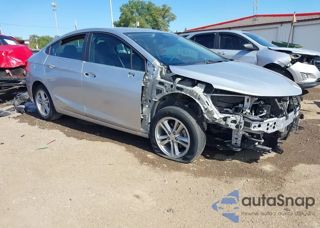 1G1BE5SM4J7104449: 40244625