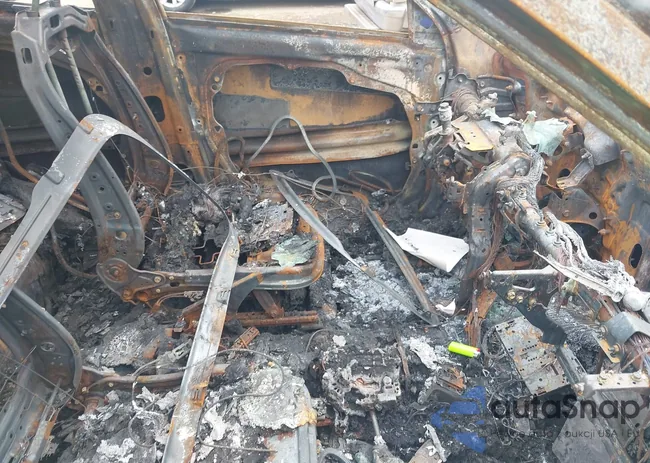 KNDERCAA5R7600456: 40245549