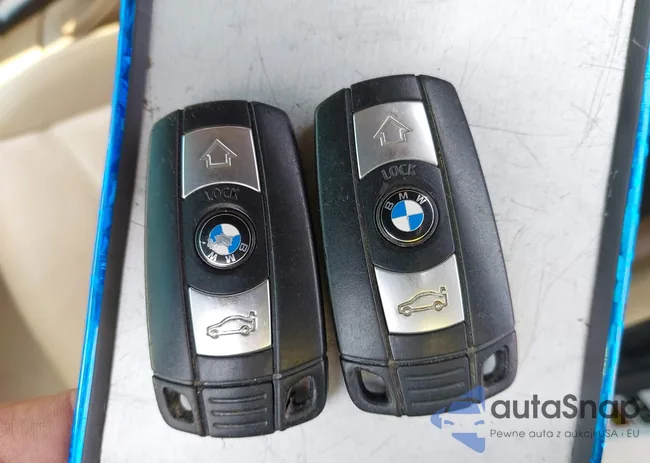 WBAVB33546KS37853: 40244846