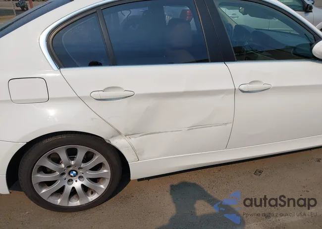 WBAVB33546KS37853: 40244846