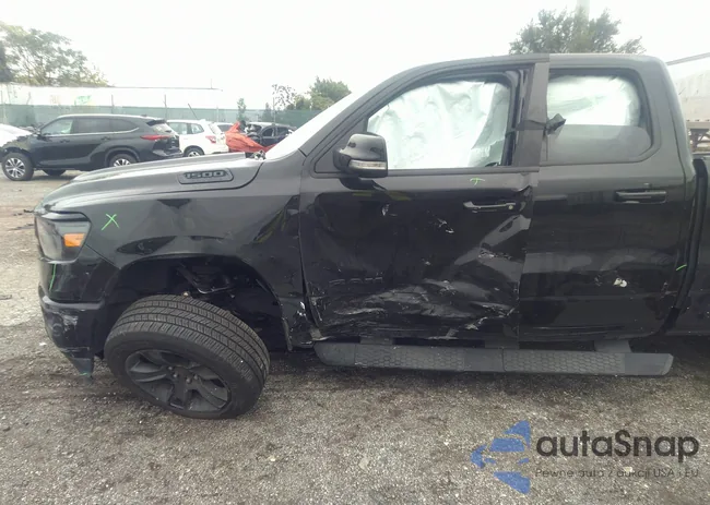 1C6SRFBT9NN133074: 40245043