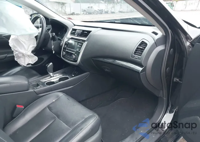 1N4AL3AP5JC171941: 40248398