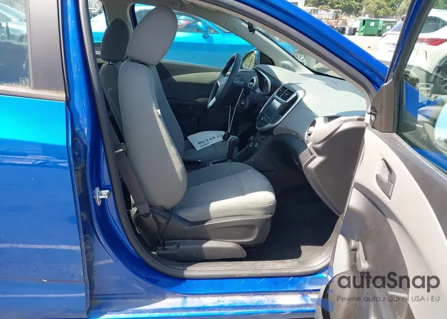 1G1JB5SH9H4121184: 40249230