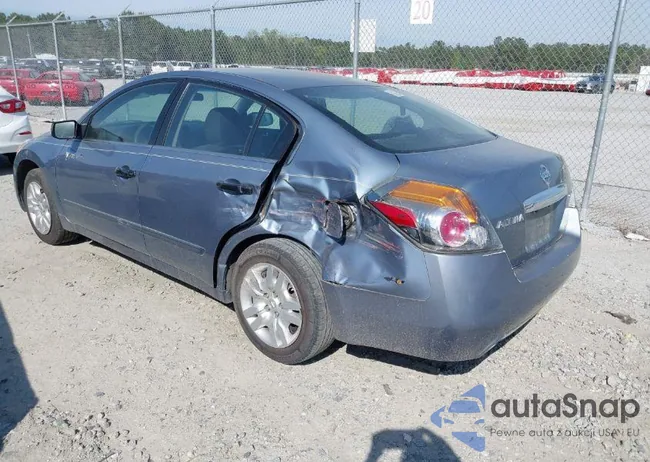 1N4AL2APXCN519122: 40250429