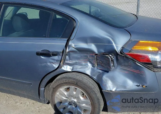 1N4AL2APXCN519122: 40250429