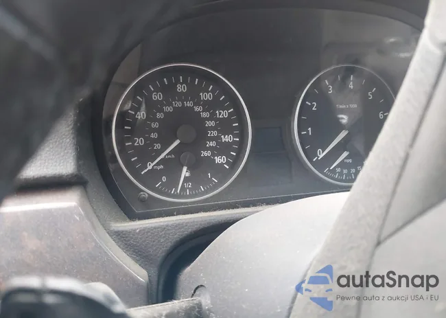 WBAVB335X6PS13754: 40251554