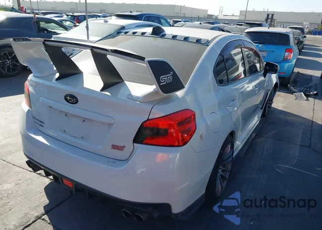 JF1VA2L63F9818489: 40251116