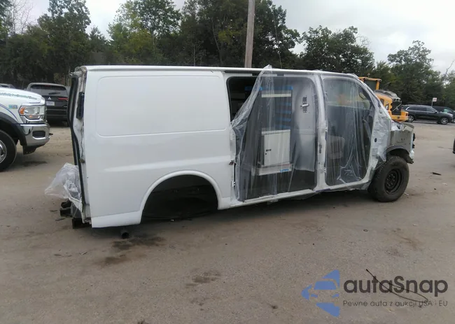 1GCWGFCF6F1151601: 40255482