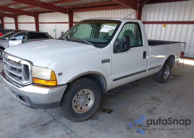 1FTNF20S0XEA63520: 40255038