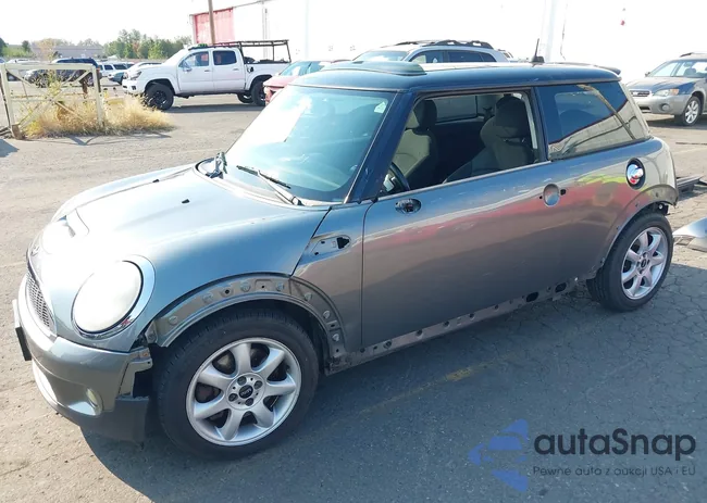 WMWMF7C58ATZ34551: 40256676