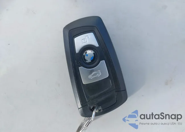 WBA3A5G52CNN65587: 40257554