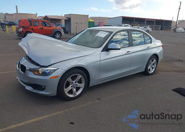 WBA3A5G52CNN65587: 40257554