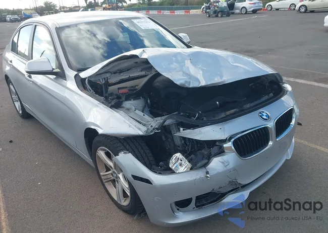 WBA3A5G52CNN65587: 40257554