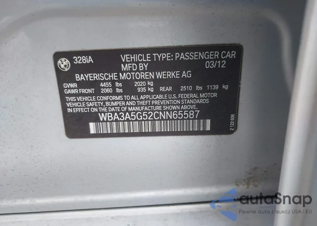 WBA3A5G52CNN65587: 40257554