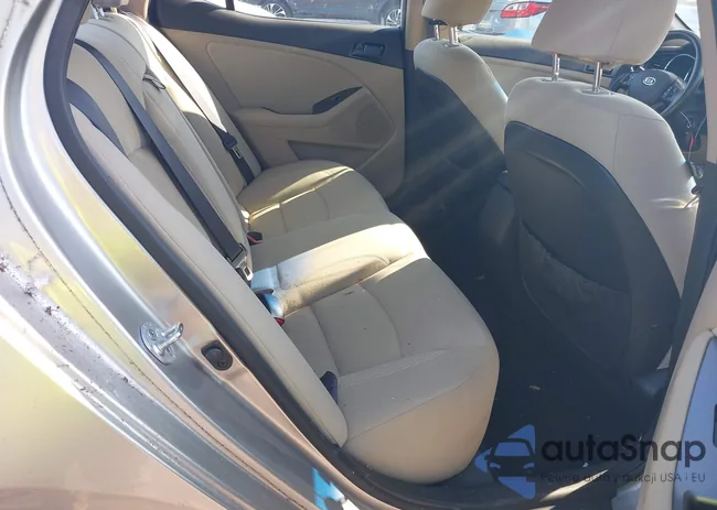 5XXGM4A76CG025753: 40258695