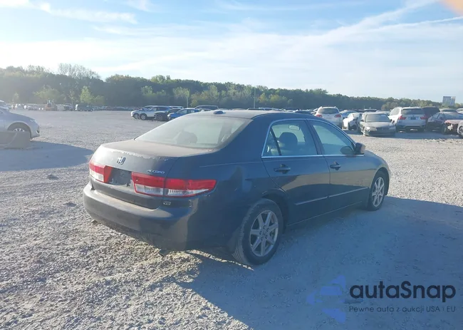 1HGCM66584A034535: 40262448