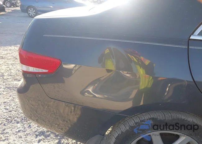 1HGCM66584A034535: 40262448